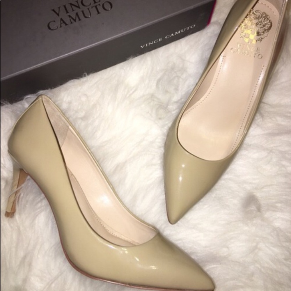 Vince Camuto Caprita Nude Pointed Toe Heels Pumps